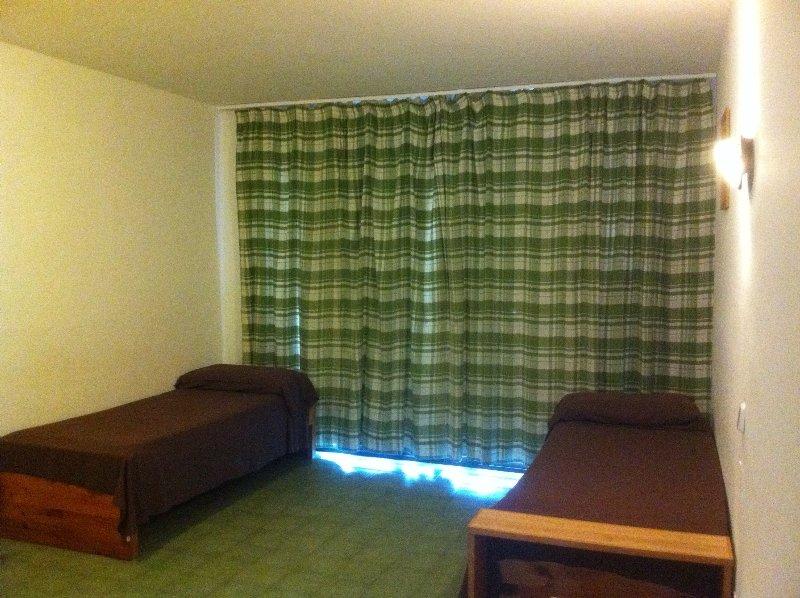 Coconut Apartments - Adults Only Магалуф Екстериор снимка